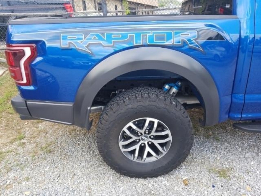 Авто из Америки Ford Raptor 2017-2018