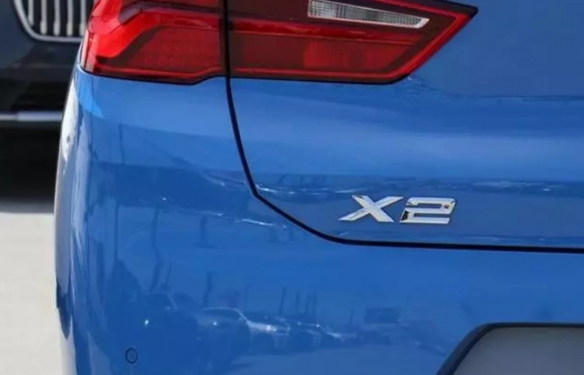2020 BMW X2 sDrive28i из США