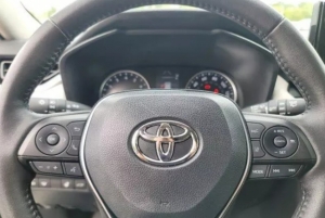 2020 Toyota RAV4 XLE Premium из США